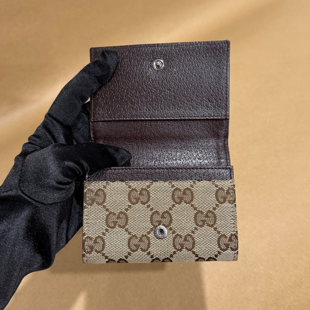 Gucci Monogram Card Holder - Picture 8 of 10